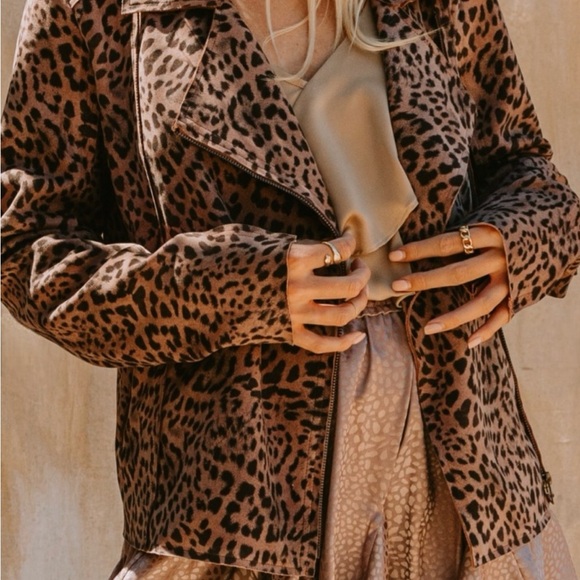 🍁New Fall🍁 Washed Leopard Suede Rider Jackets - Picture 6 of 8